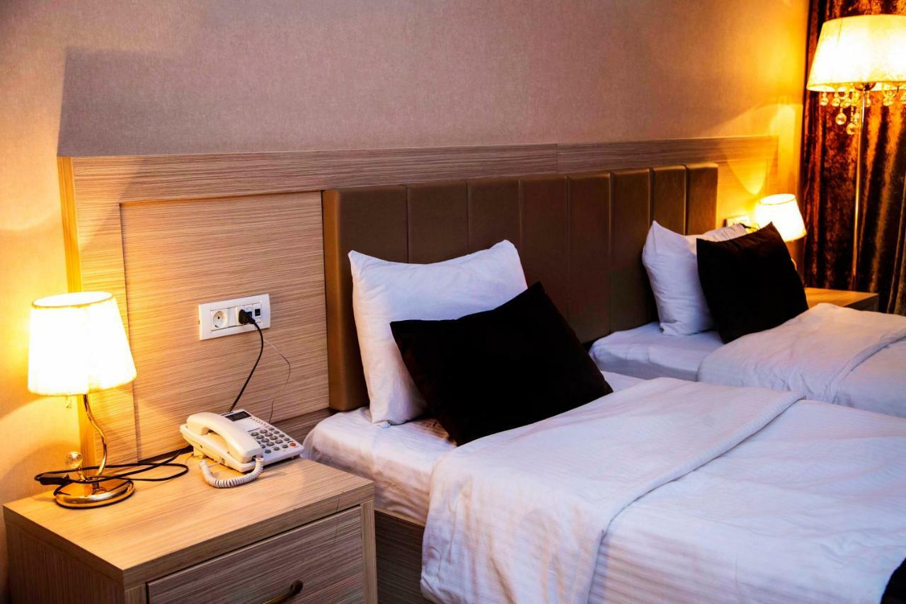 Paradise Hotel Baku Extérieur photo
